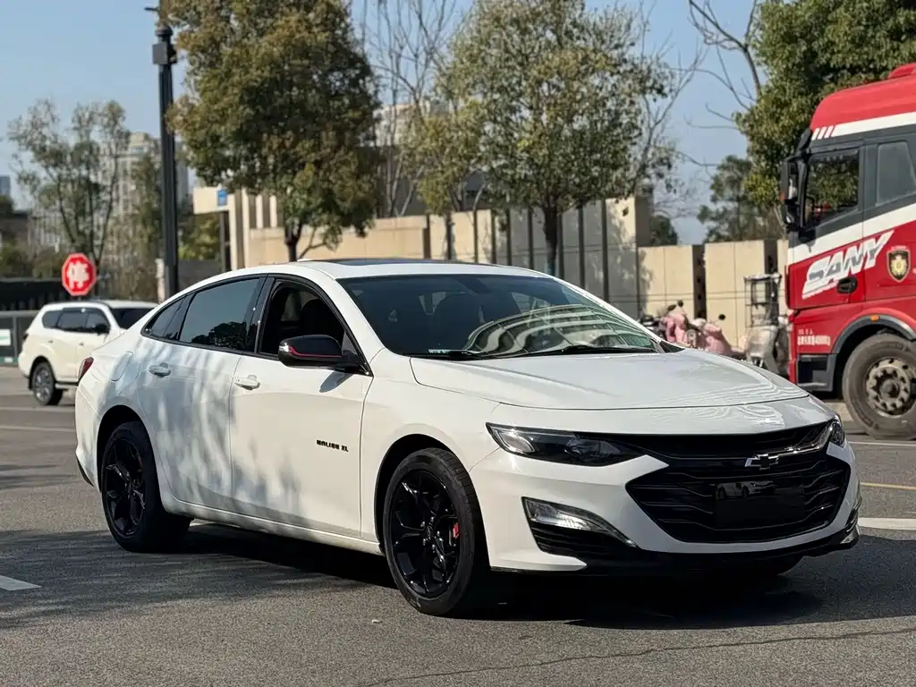 Chevrolet Malibu XL — миниатюра 3