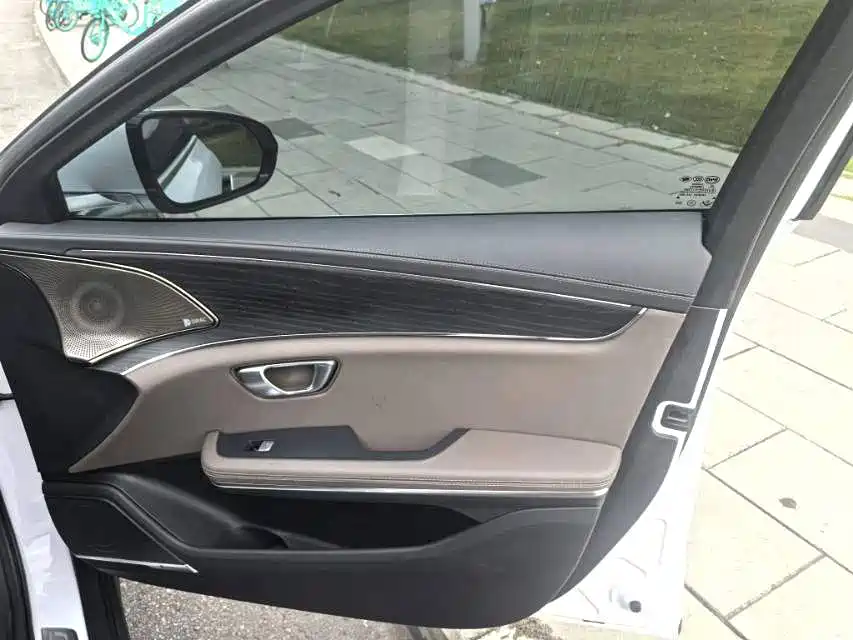 BYD Han — миниатюра 10