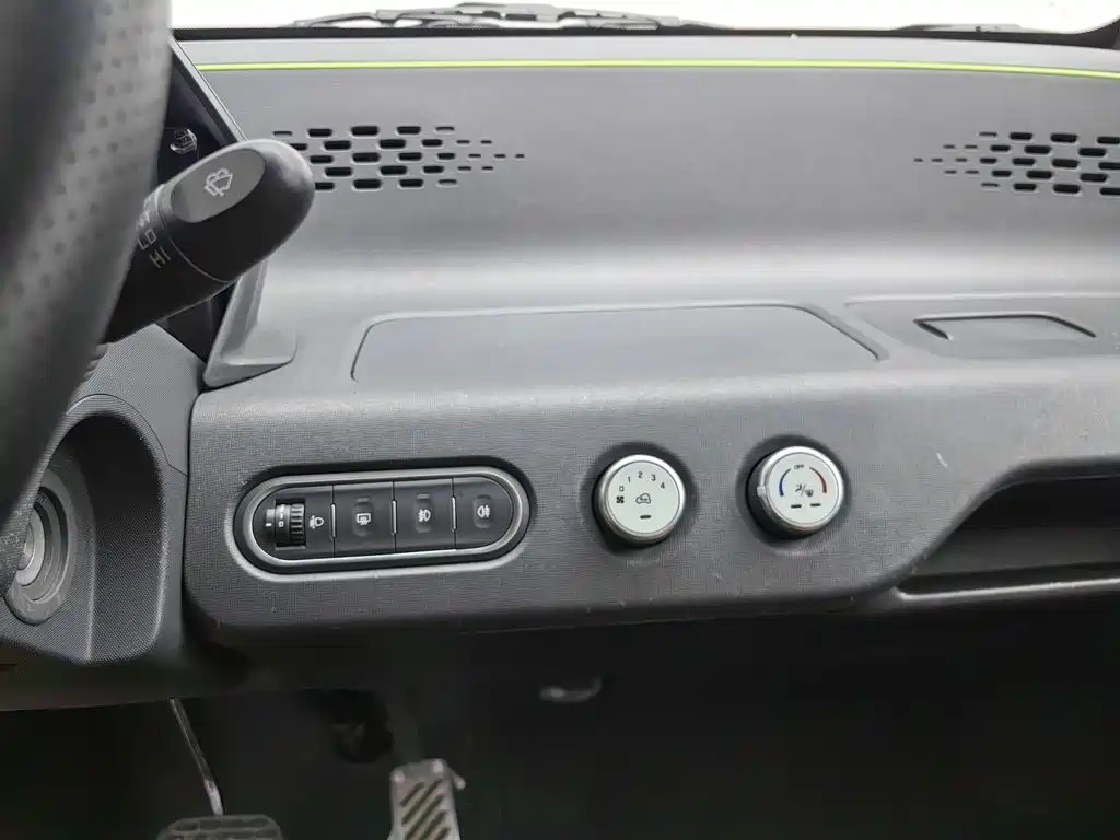 Baojun E100 — миниатюра 12