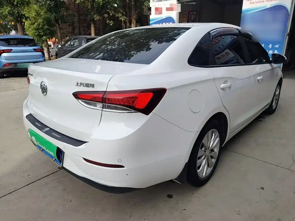 Buick Excelle — миниатюра 7