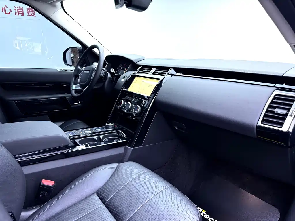 Land Rover Discovery — миниатюра 14