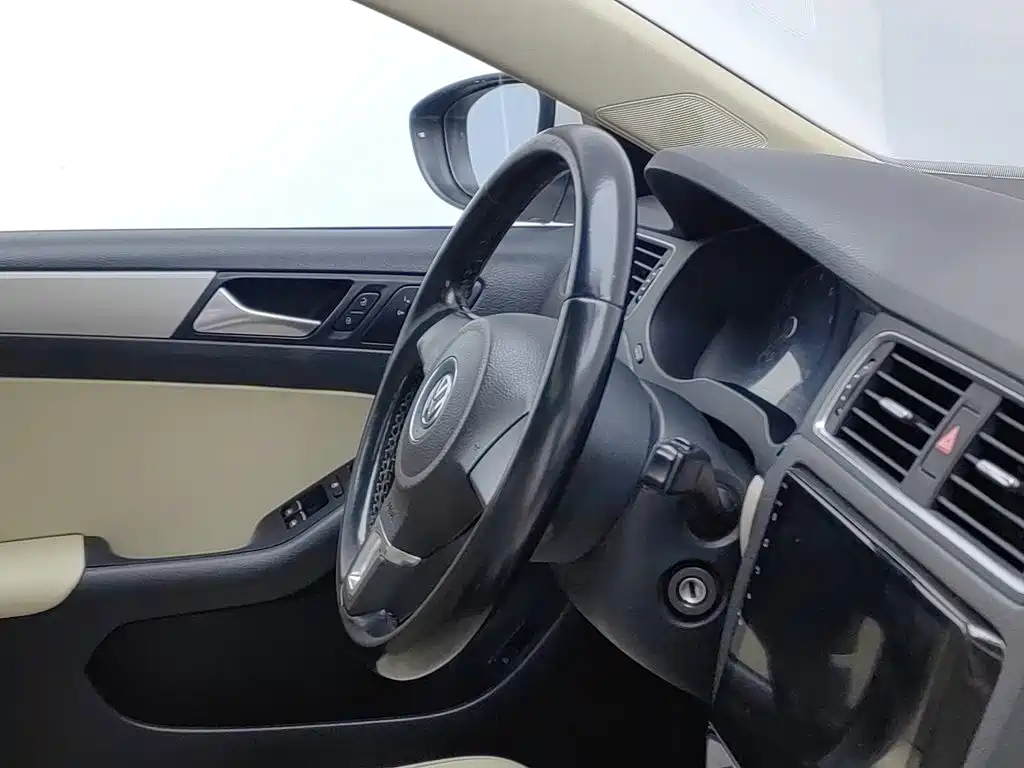 Volkswagen Sagitar — миниатюра 22
