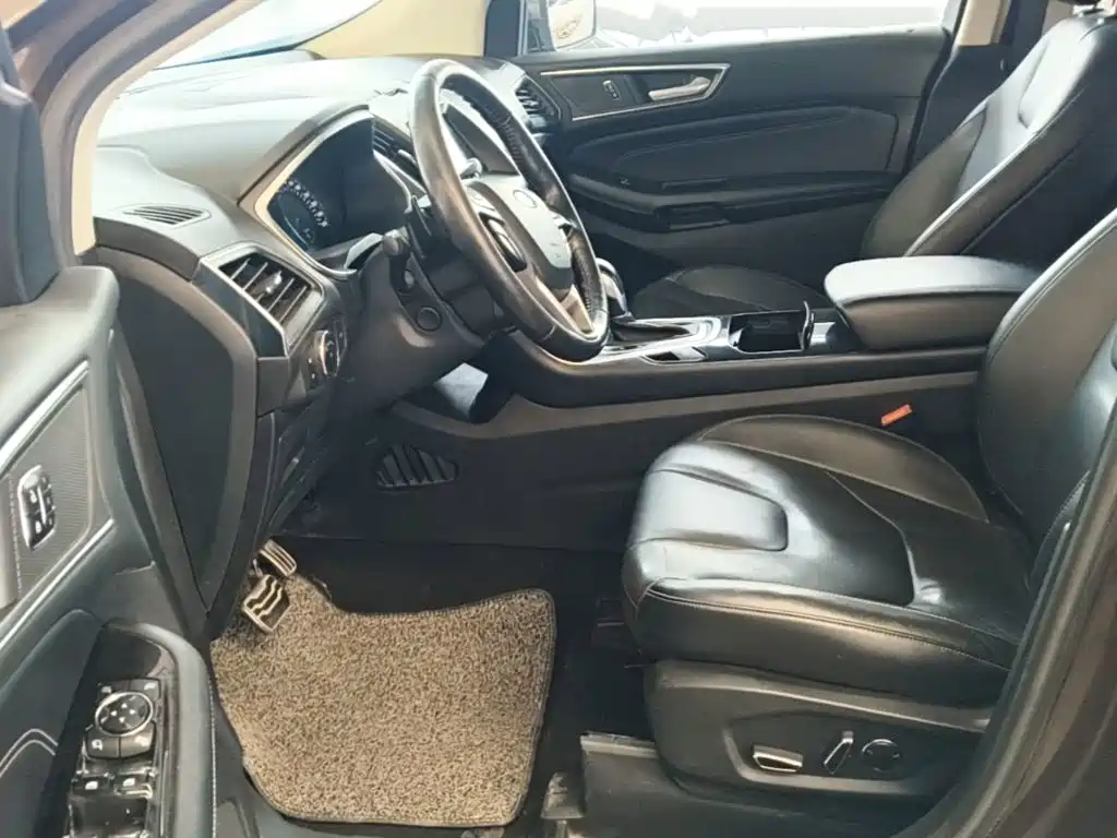 Ford Edge — миниатюра 15
