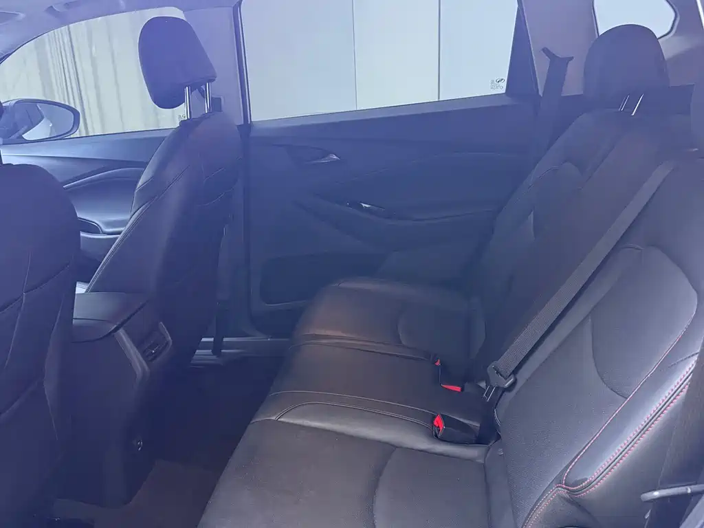Chevrolet Volando — миниатюра 10