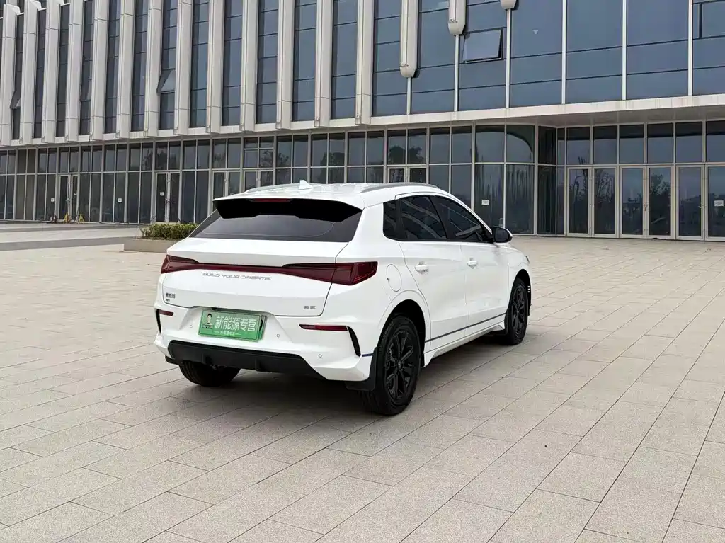 BYD e2 — миниатюра 9
