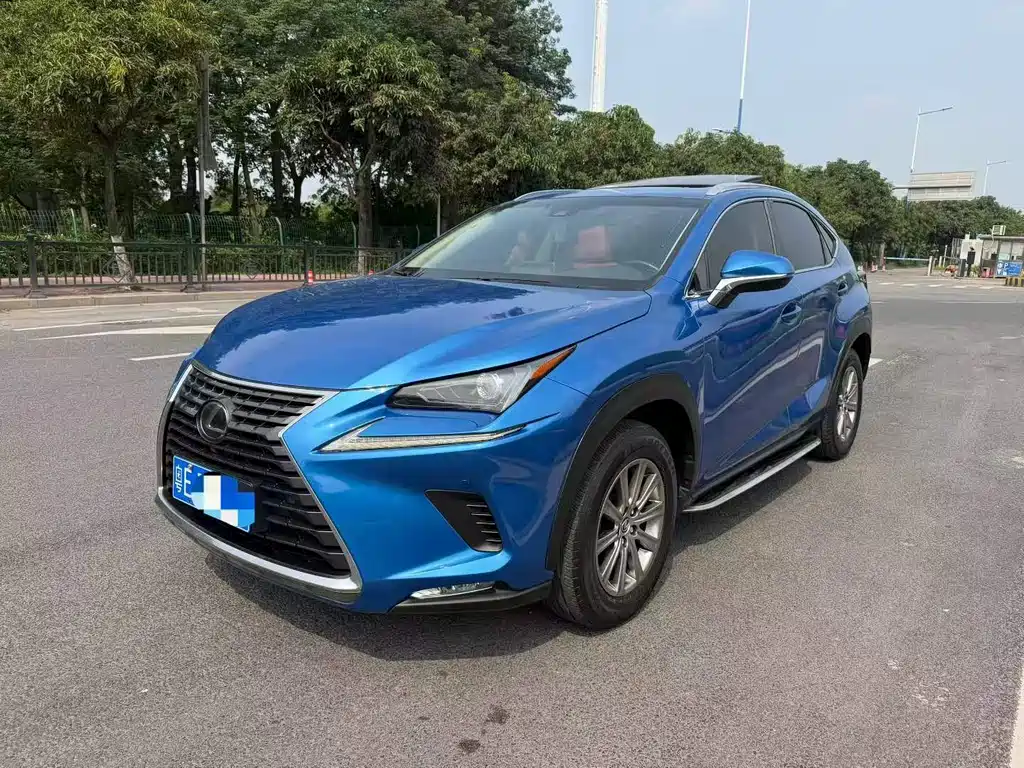 Lexus NX 2018