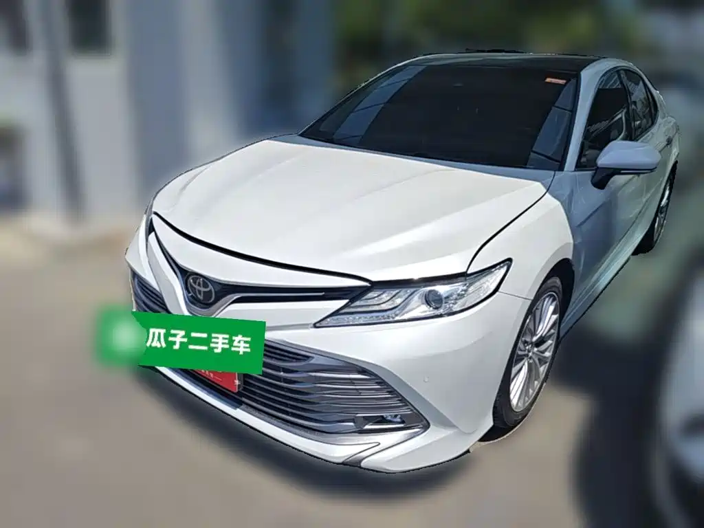 Toyota Camry 2021