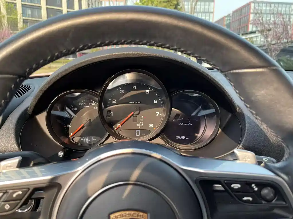 Porsche 718 - фото 4