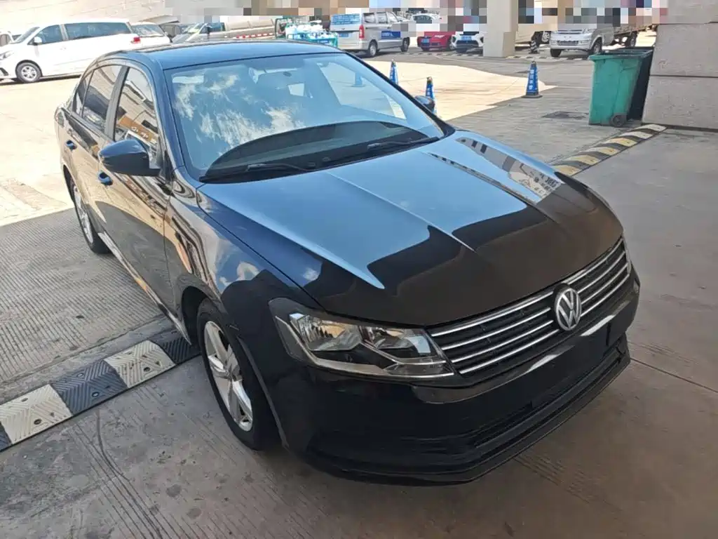 Volkswagen Lavida — миниатюра 4