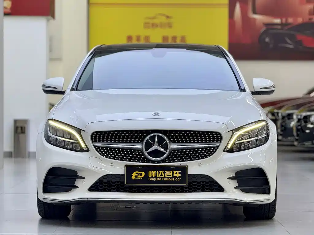 Mercedes-Benz C-Class — миниатюра 3