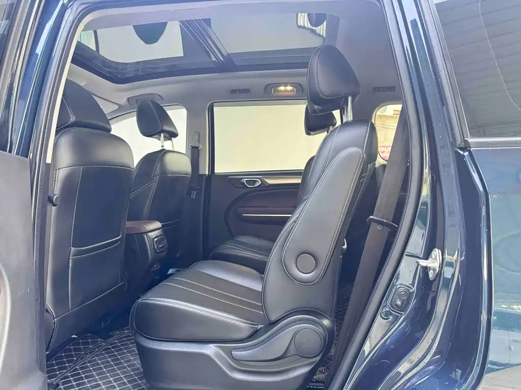 GAC Motor Trumpchi M6 — миниатюра 8