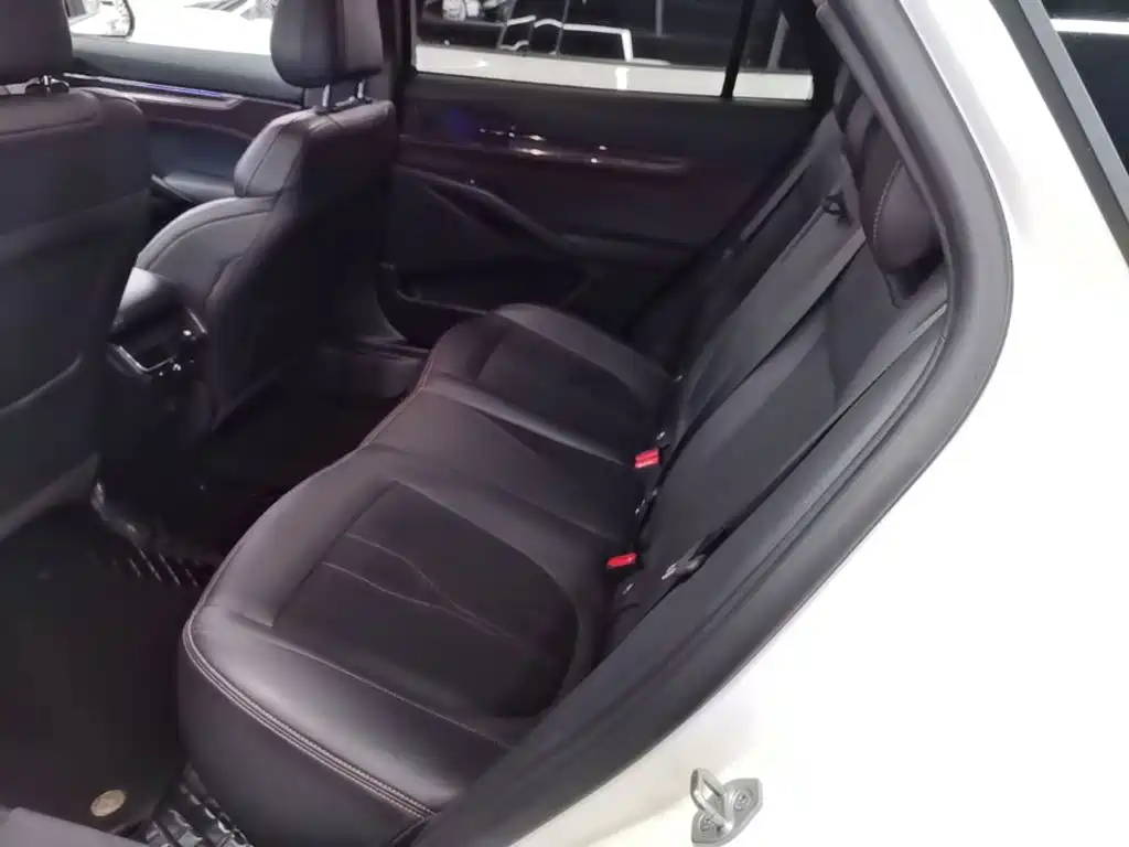 Ford Mondeo — миниатюра 17