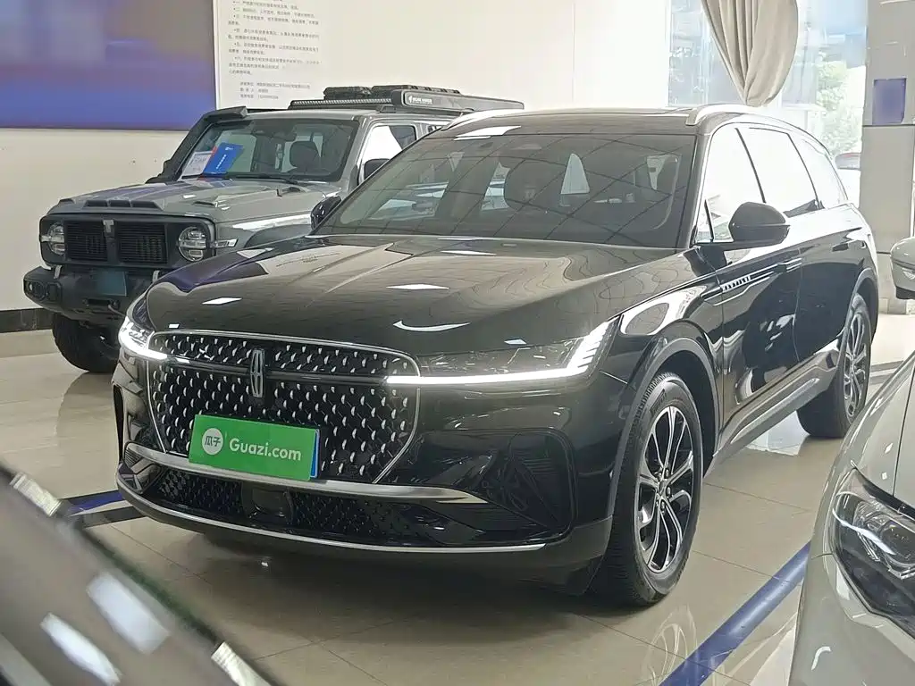 Lincoln Nautilus — миниатюра 2