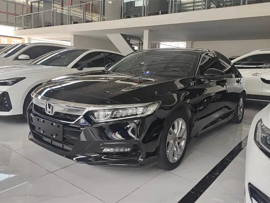 Honda Accord 2018 260TURBO Luxury Edition China V