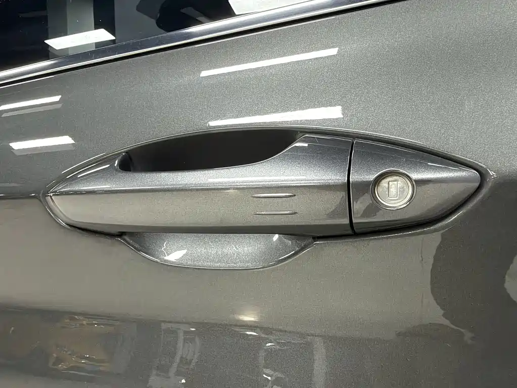 Geely Binyue — миниатюра 18