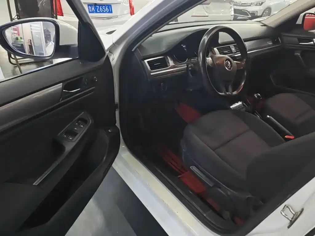 Volkswagen Bora — миниатюра 15