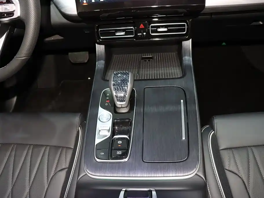 GAC Motor Trumpchi GS8 — миниатюра 14