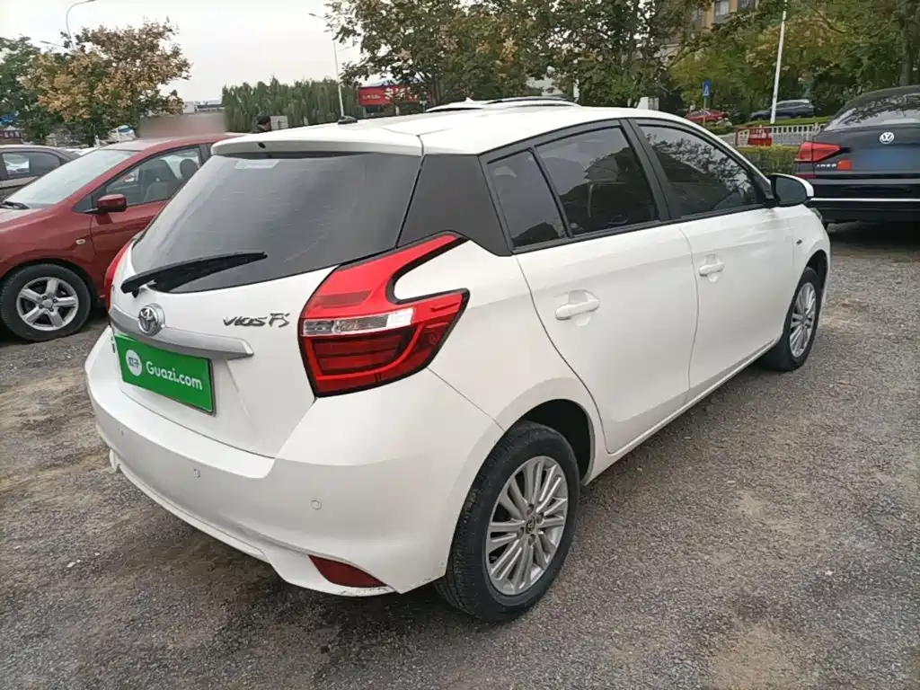Toyota Vios FS — миниатюра 7