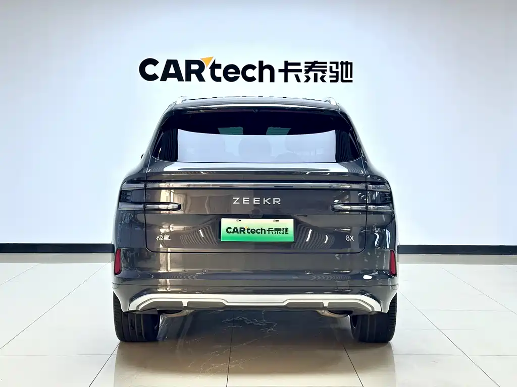 Zeekr 极氪8X — миниатюра 5
