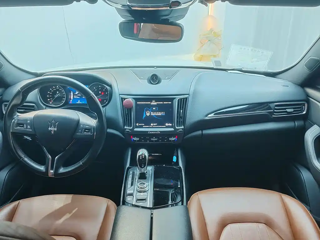 Maserati Levante 3.0T Classic Edition, фото 11