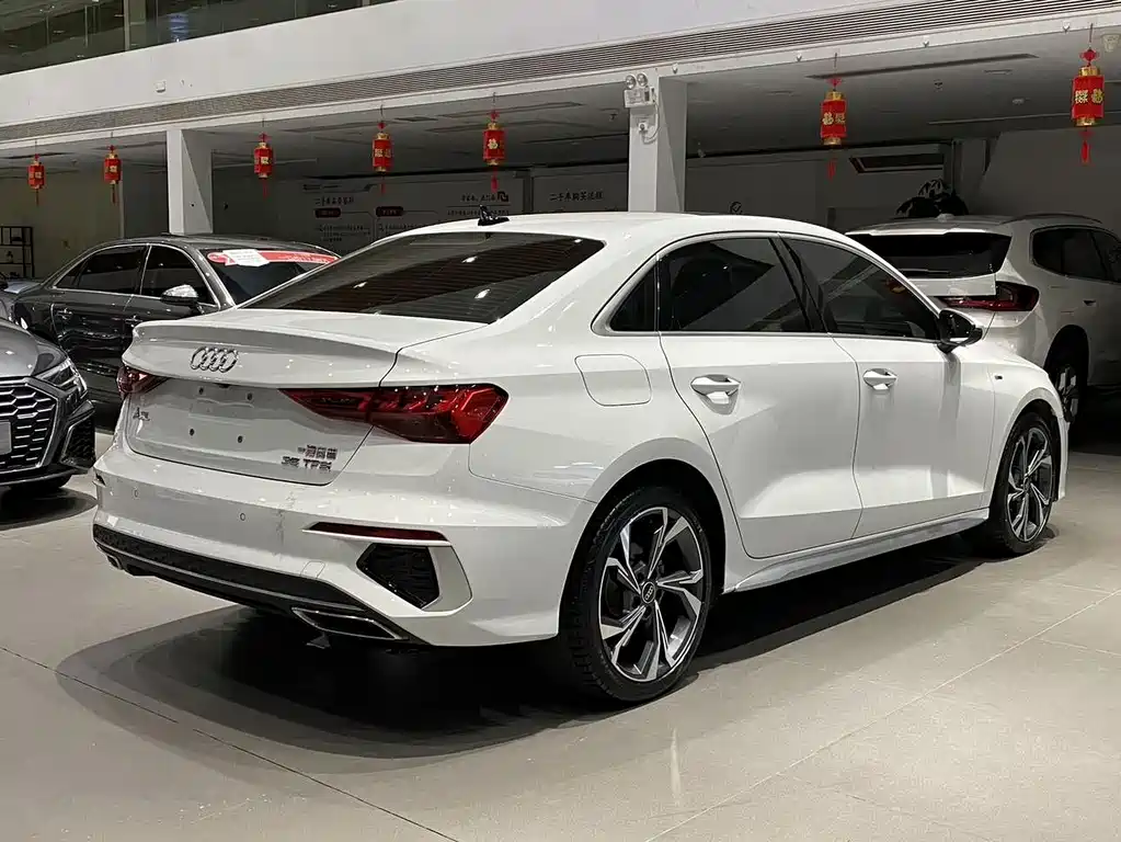 Audi A3 — миниатюра 4