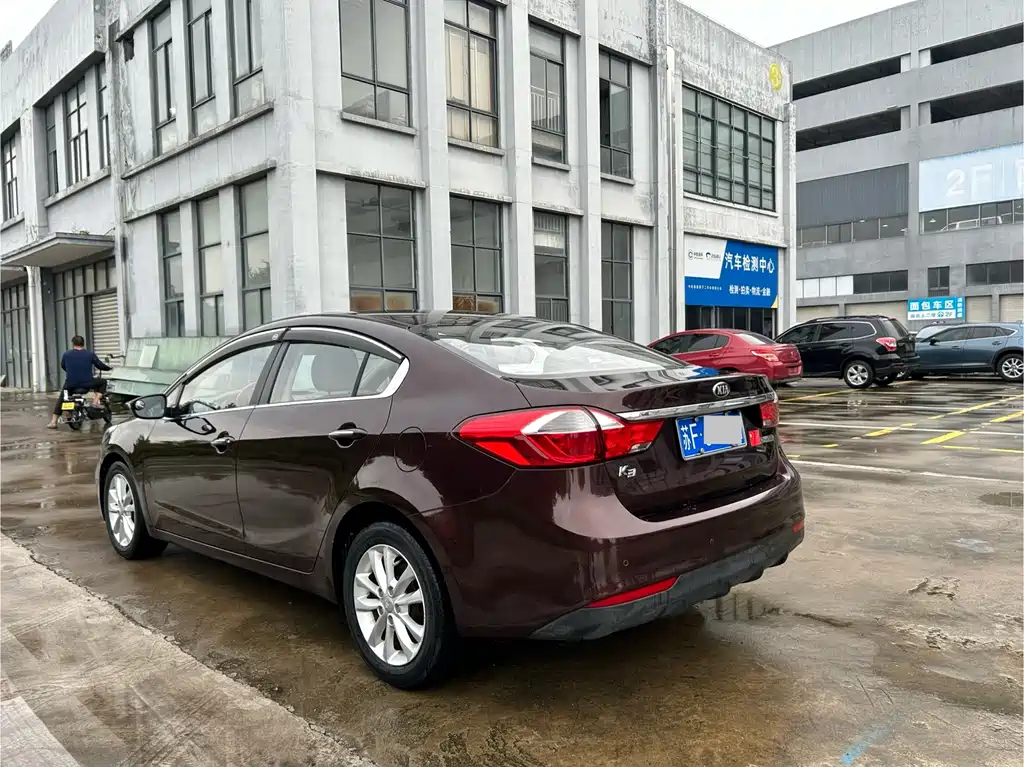 Kia K3 — миниатюра 5