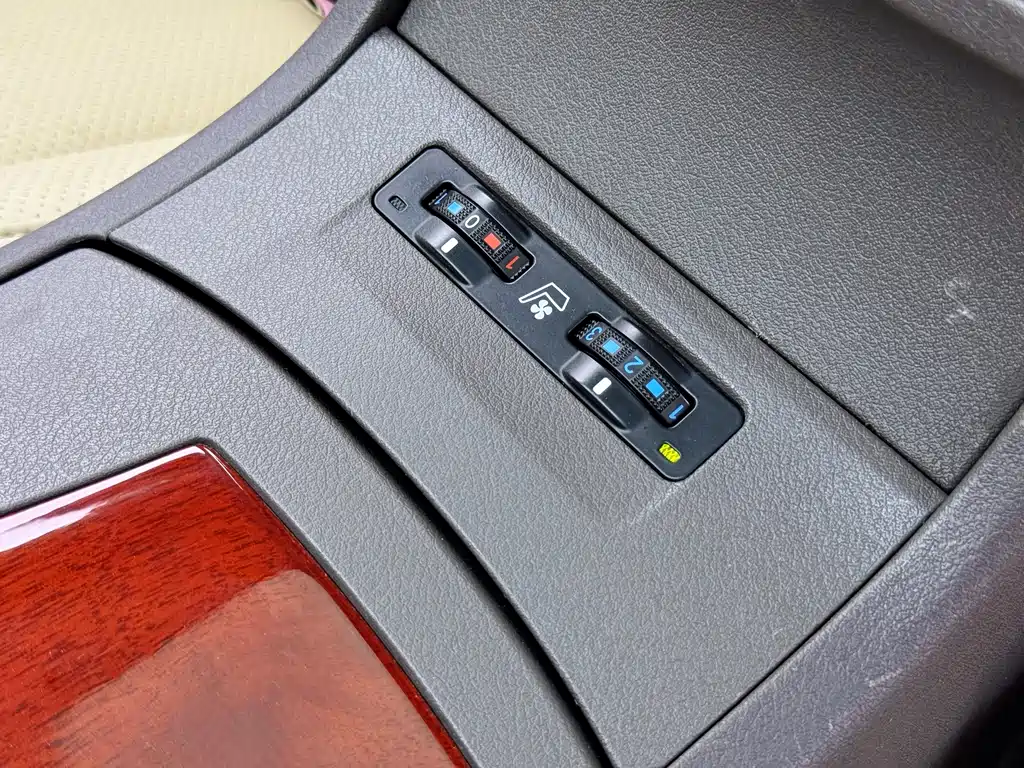 Lexus ES — миниатюра 19