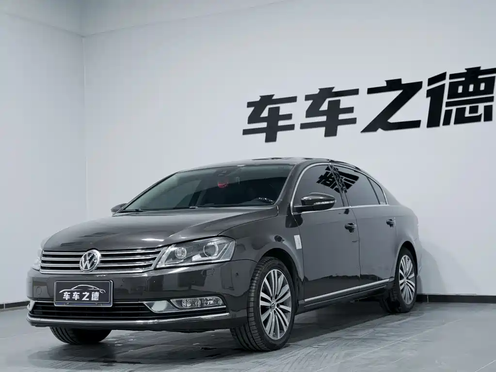 Volkswagen Magotan 2015