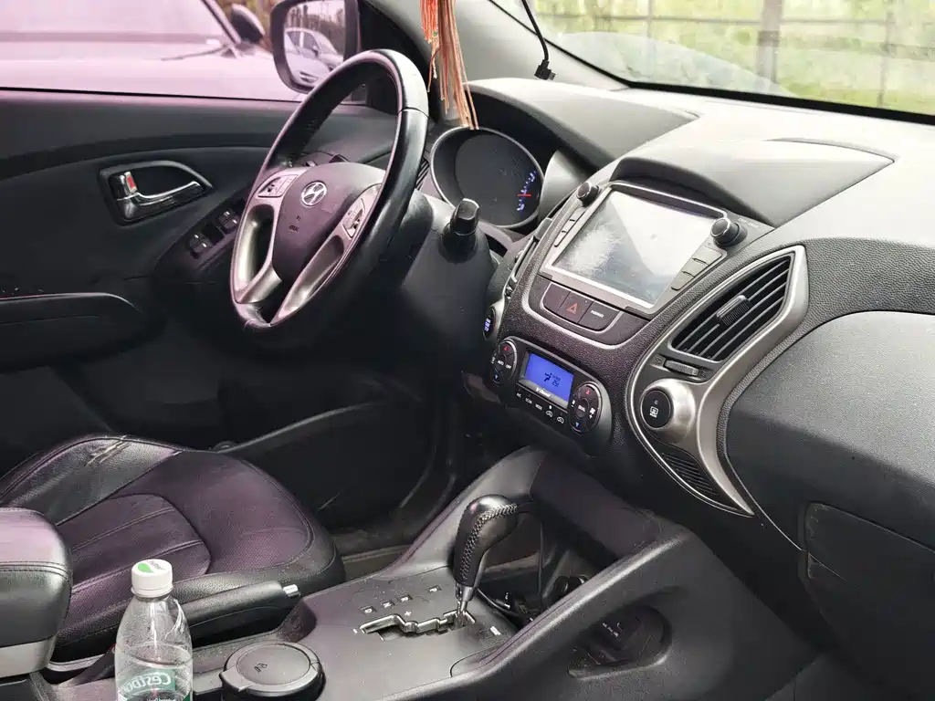Hyundai ix35 — миниатюра 8