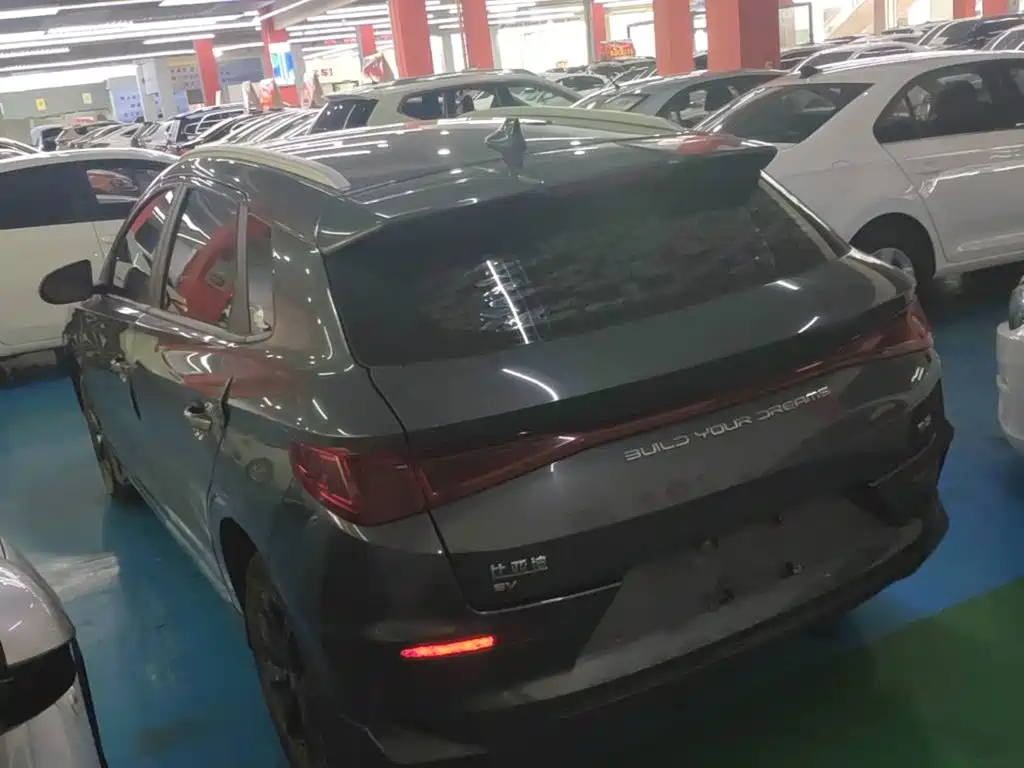 BYD e2 — миниатюра 5