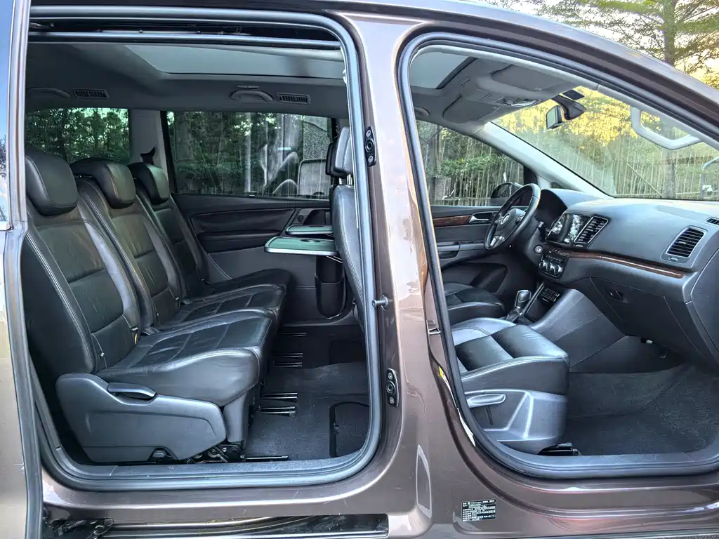 Volkswagen Sharan — миниатюра 8