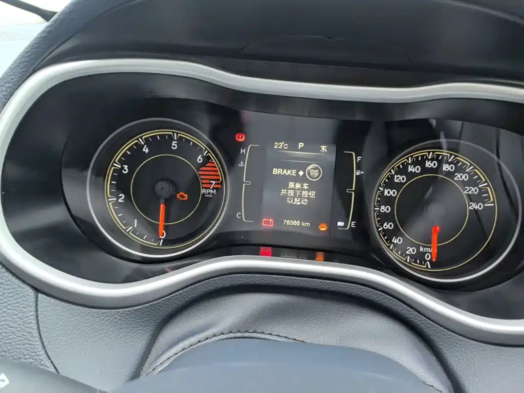 Jeep Cherokee — миниатюра 12