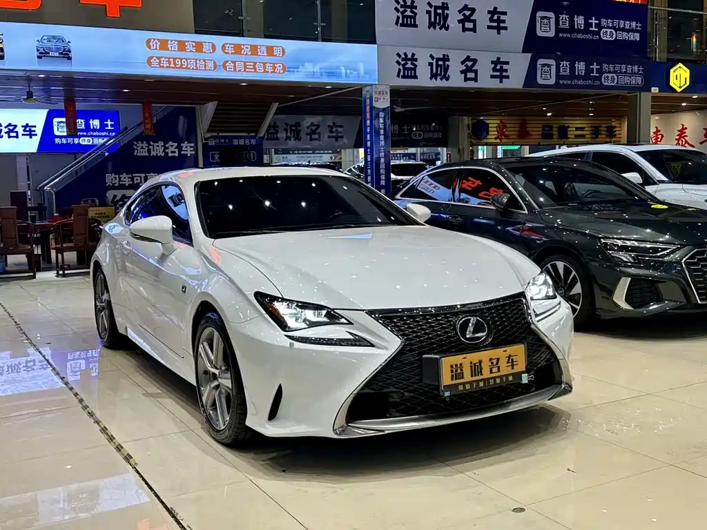 Lexus RC 2016 200t