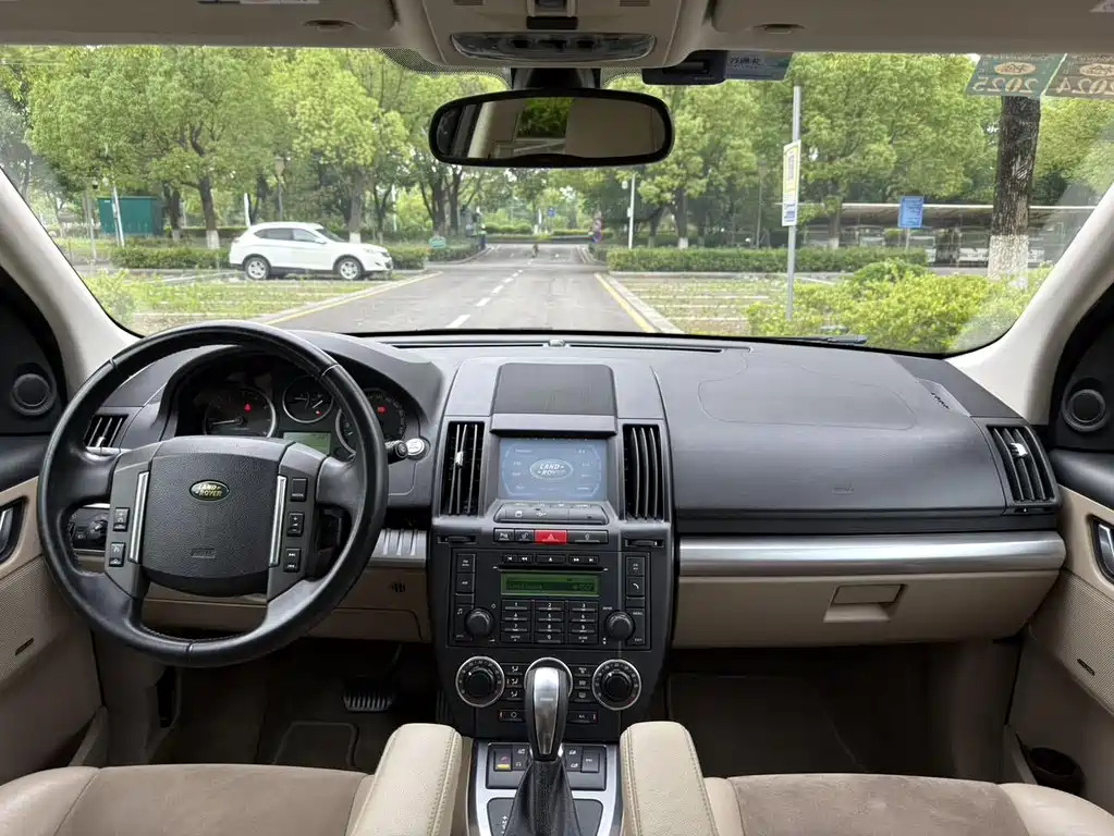 Land Rover Freelander 2 — миниатюра 8