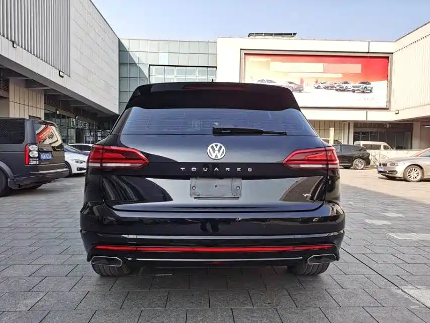 Volkswagen Touareg — миниатюра 8