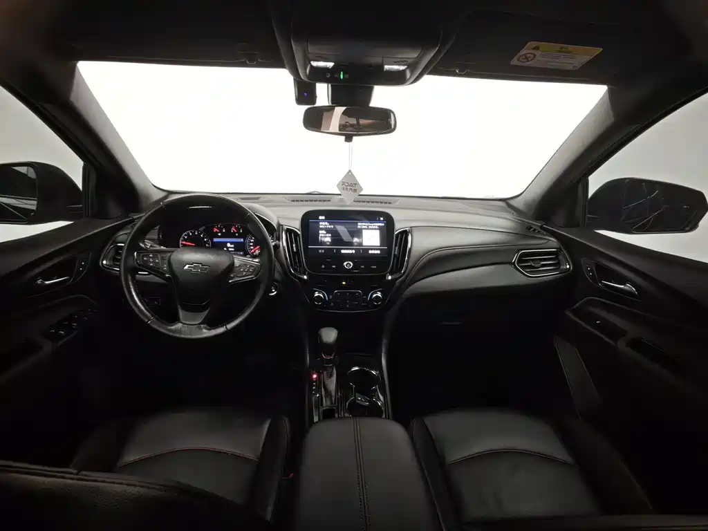 Chevrolet Equinox — миниатюра 16