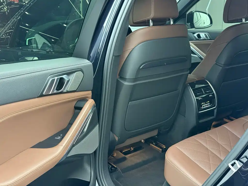 BMW X6 — миниатюра 9