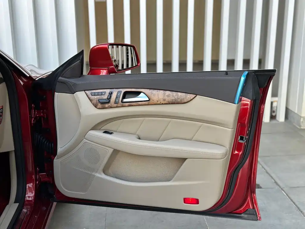 Mercedes-Benz CLS — миниатюра 8