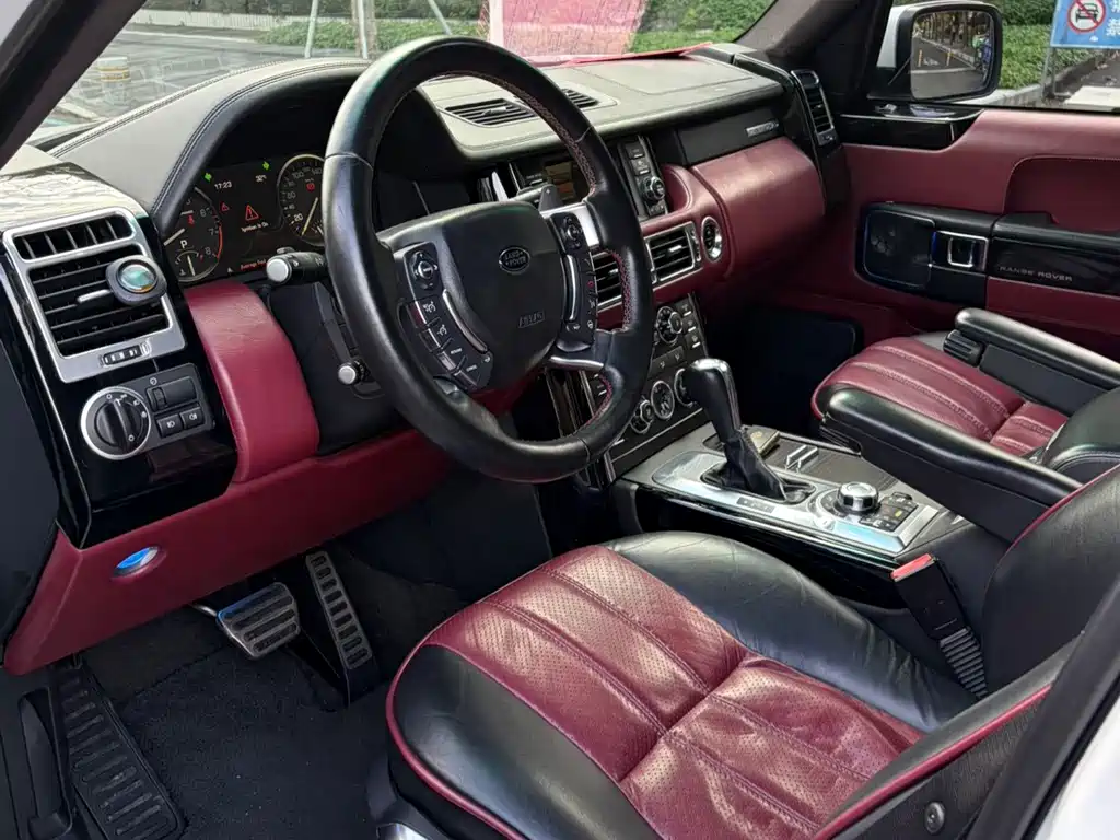 Land Rover Range Rover — миниатюра 8