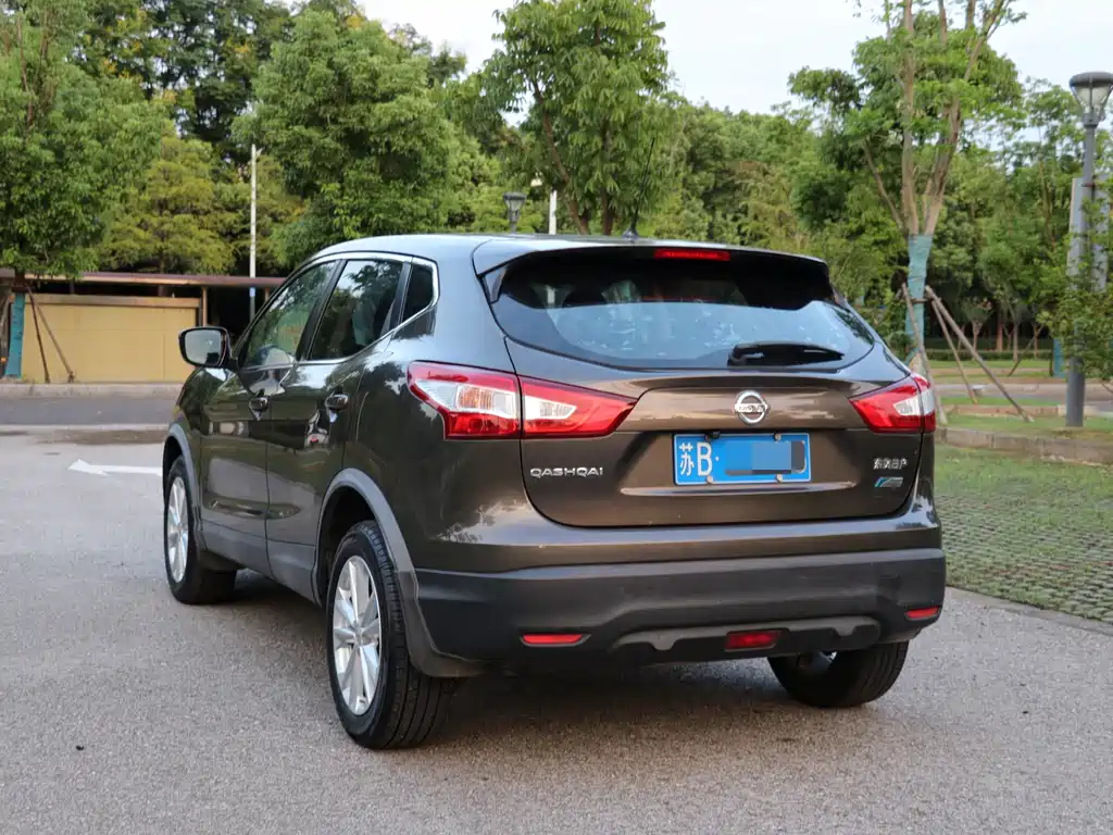 Nissan Qashqai — миниатюра 6