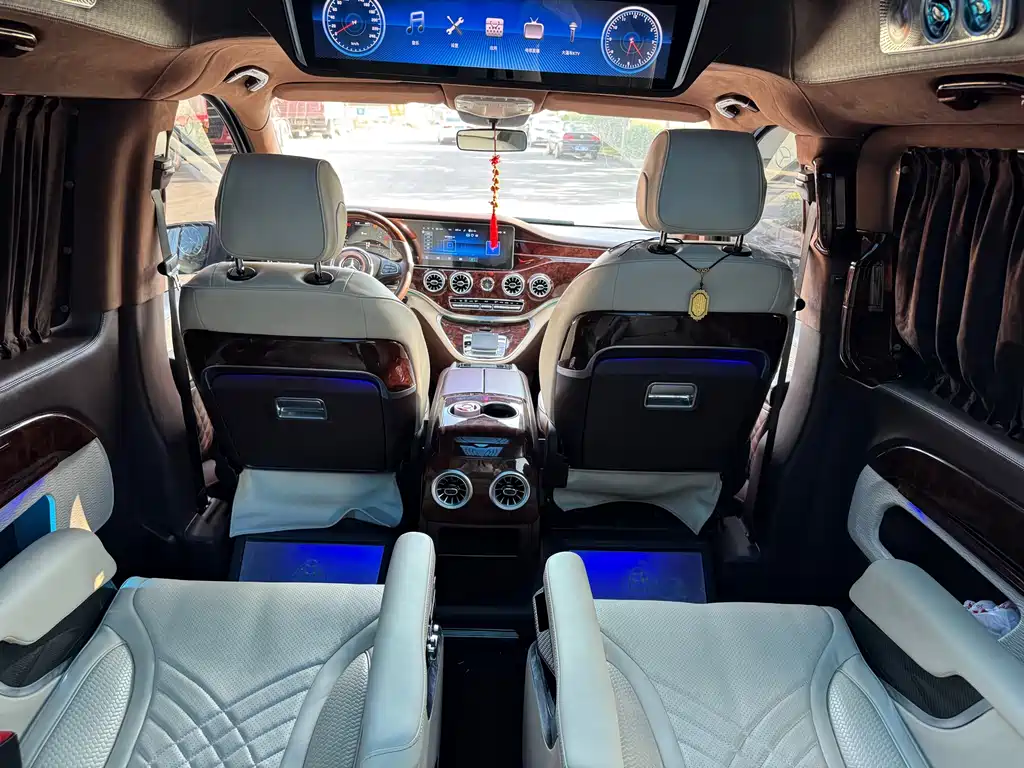 Mercedes-Benz Vito — миниатюра 8