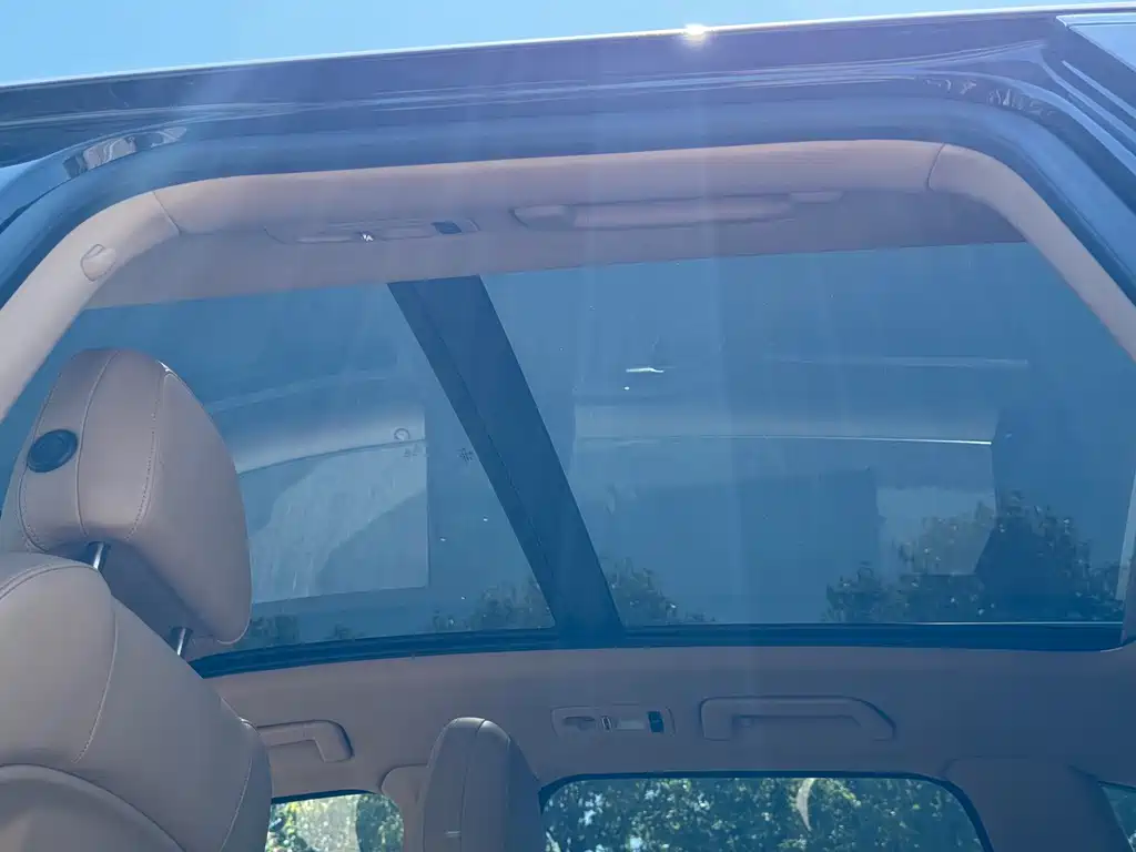 Porsche Cayenne — миниатюра 18