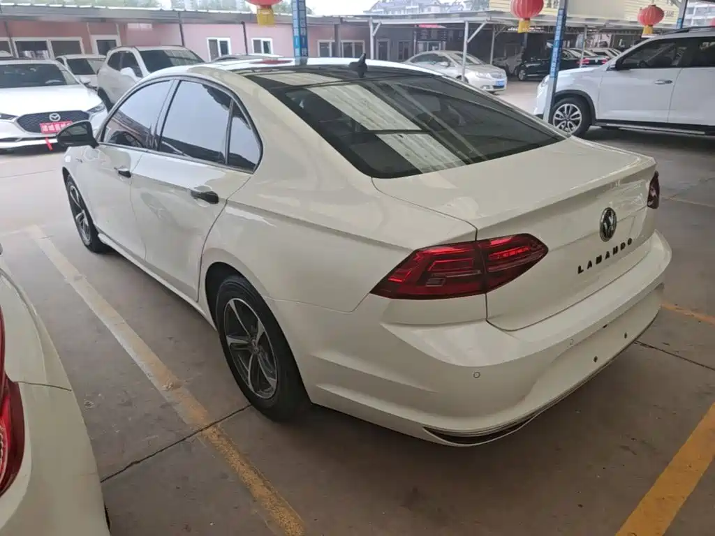 Volkswagen Lamando — миниатюра 5