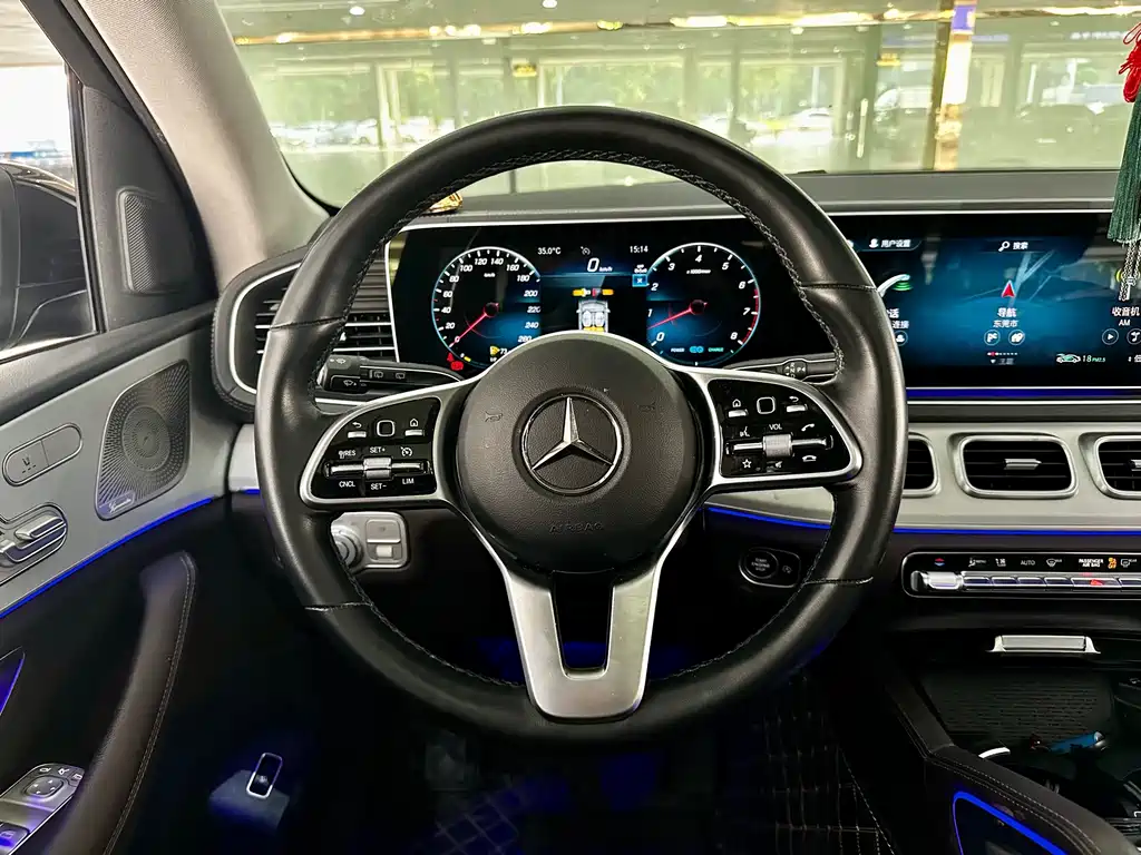 Mercedes-Benz GLE (Import) — миниатюра 10