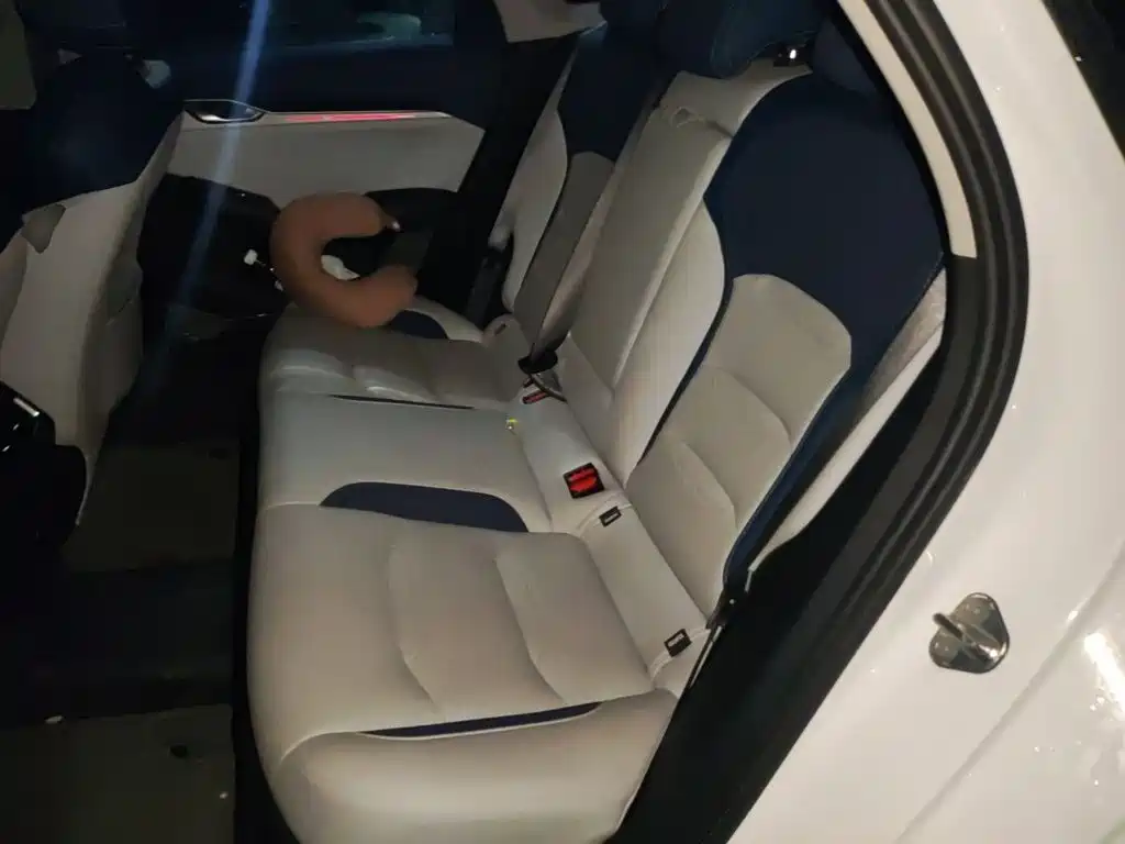 Geely Xingrui — миниатюра 13