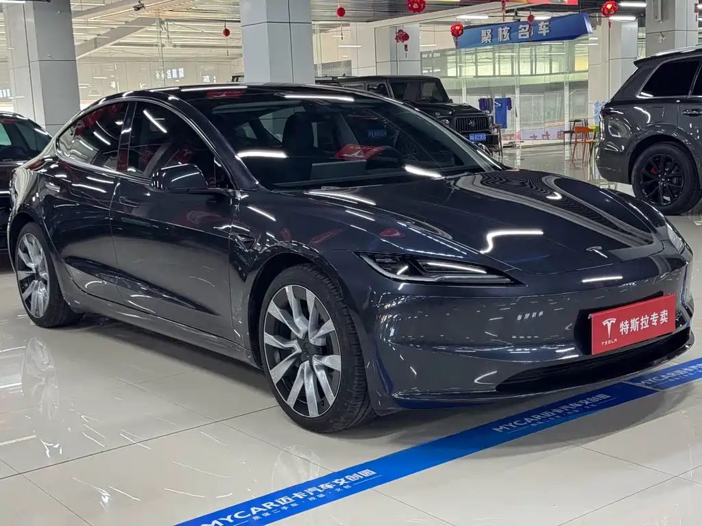 Tesla Model 3 — фотографии объявления, Фото 4