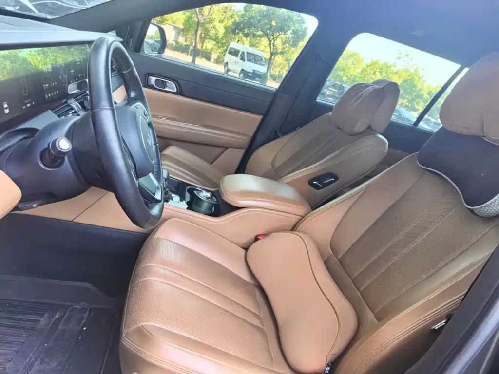 Li Auto Li ONE — миниатюра 17