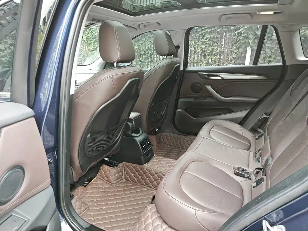 BMW X1 — миниатюра 17