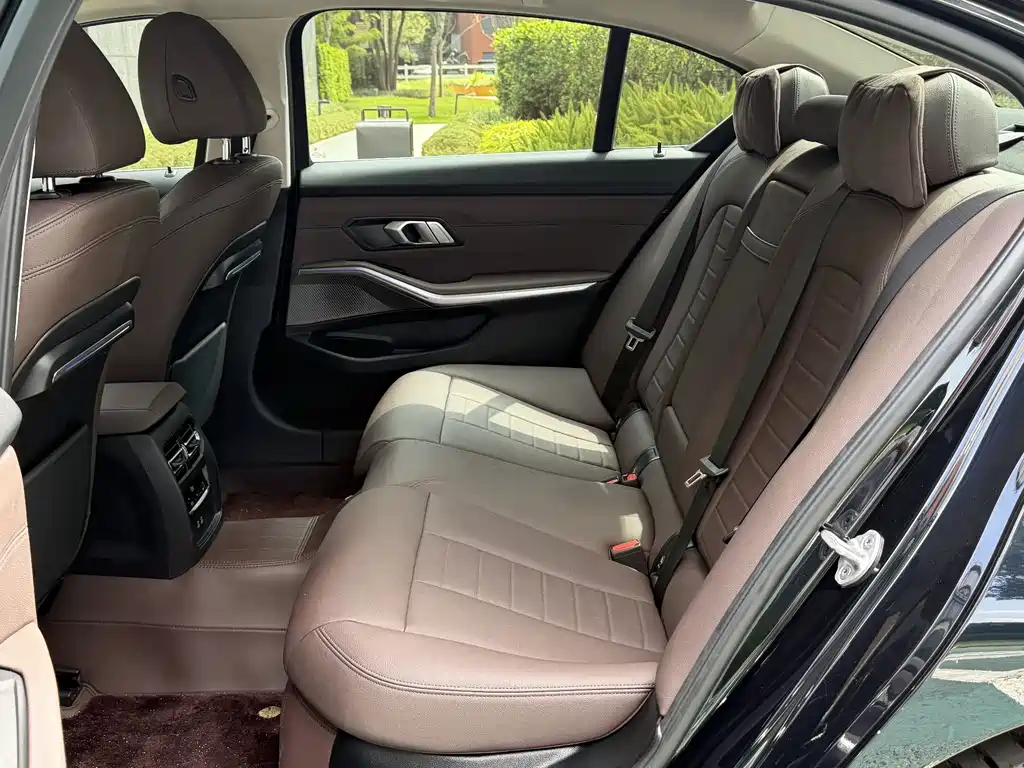 BMW 3 Series — миниатюра 15