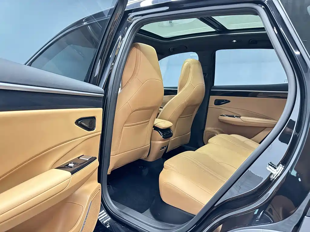 GEELY GALAXY GALAXY L7